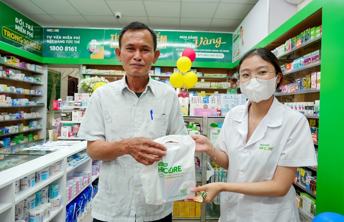 HKCARE tư vấn chuyên nghiệp và tận tâm, đảm bảo sự chăm sóc sức khỏe tốt nhất tới khách hàng.